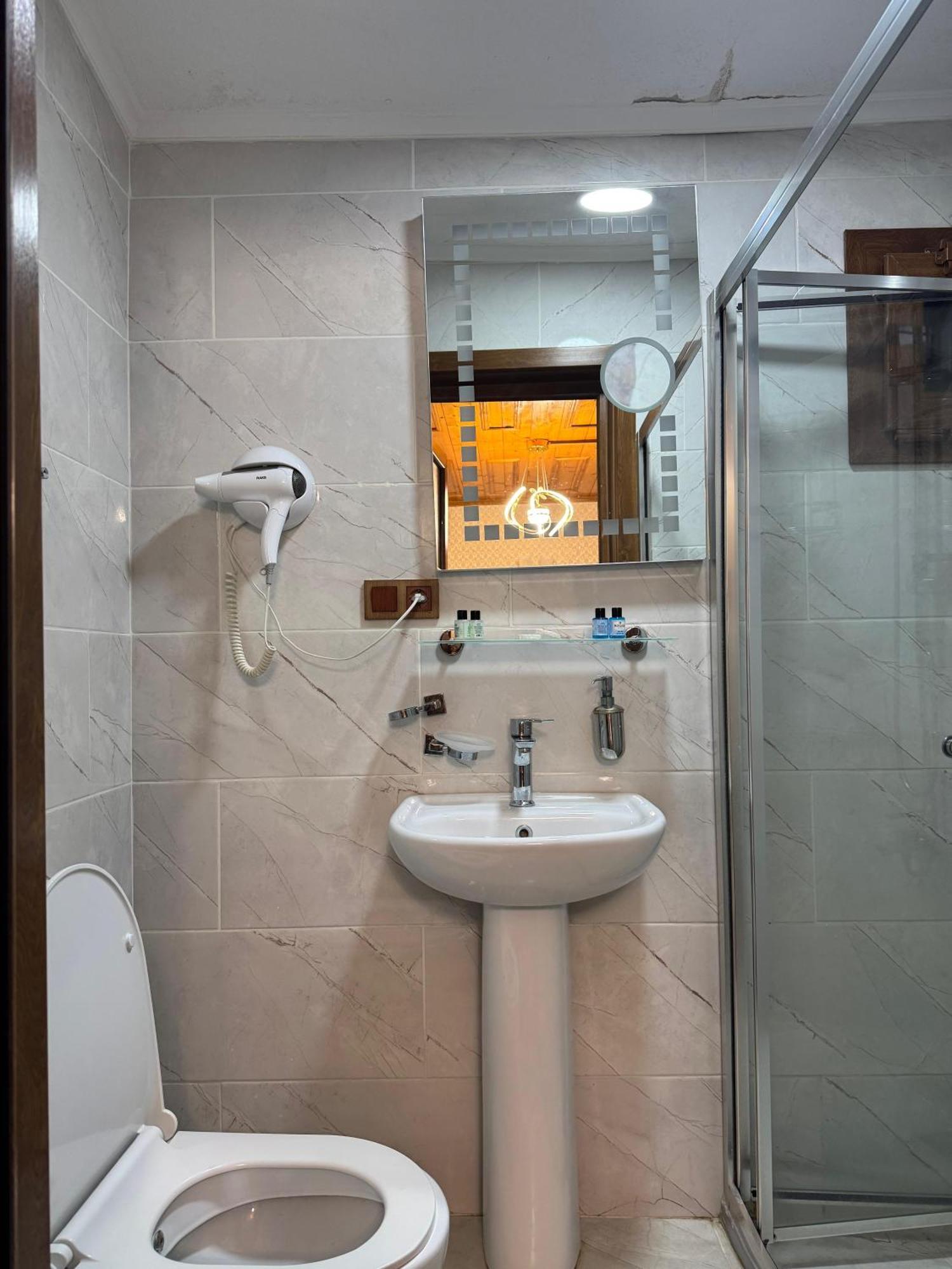 Hotel Guer Royal Aparts Istanboel