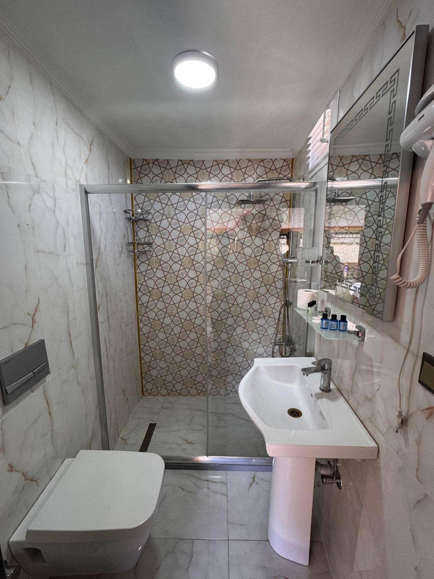 Guer Royal Aparts 3* Istambul